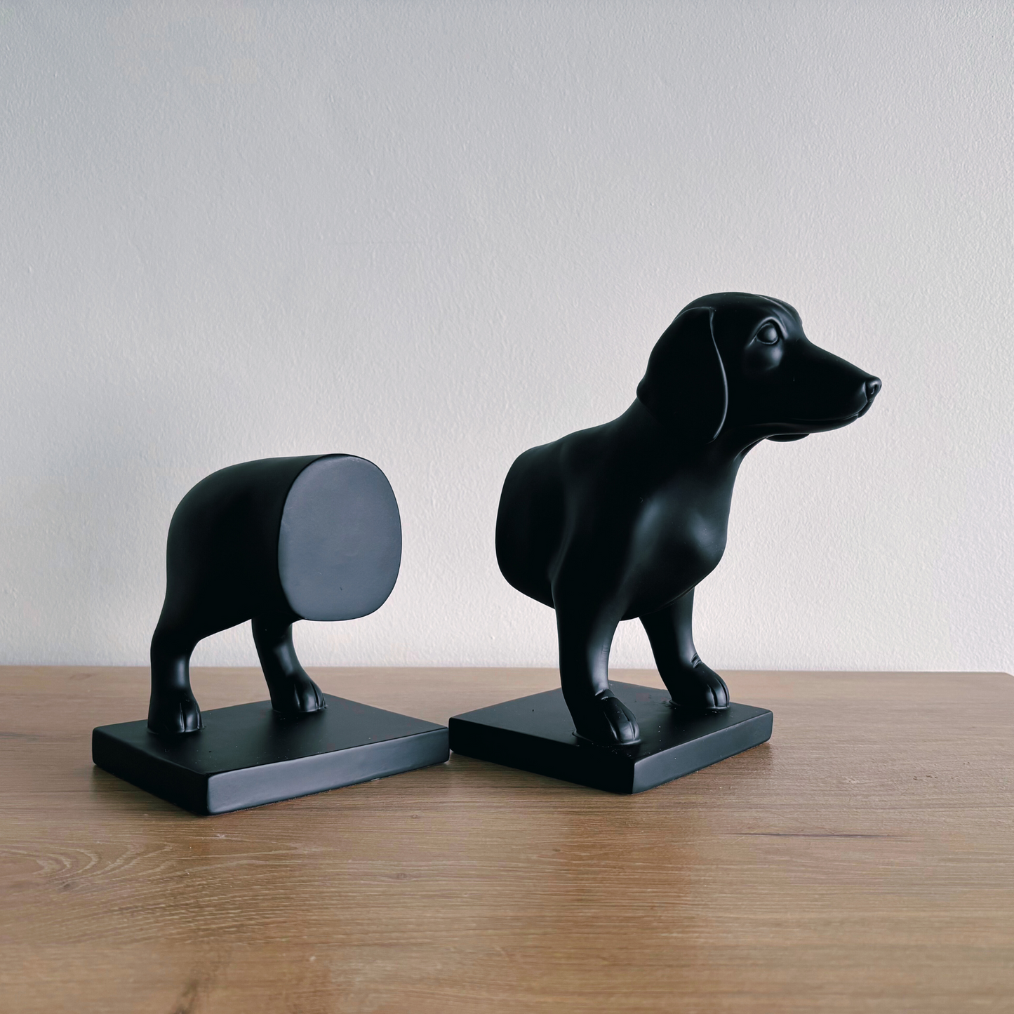 dachshund bookend set front view