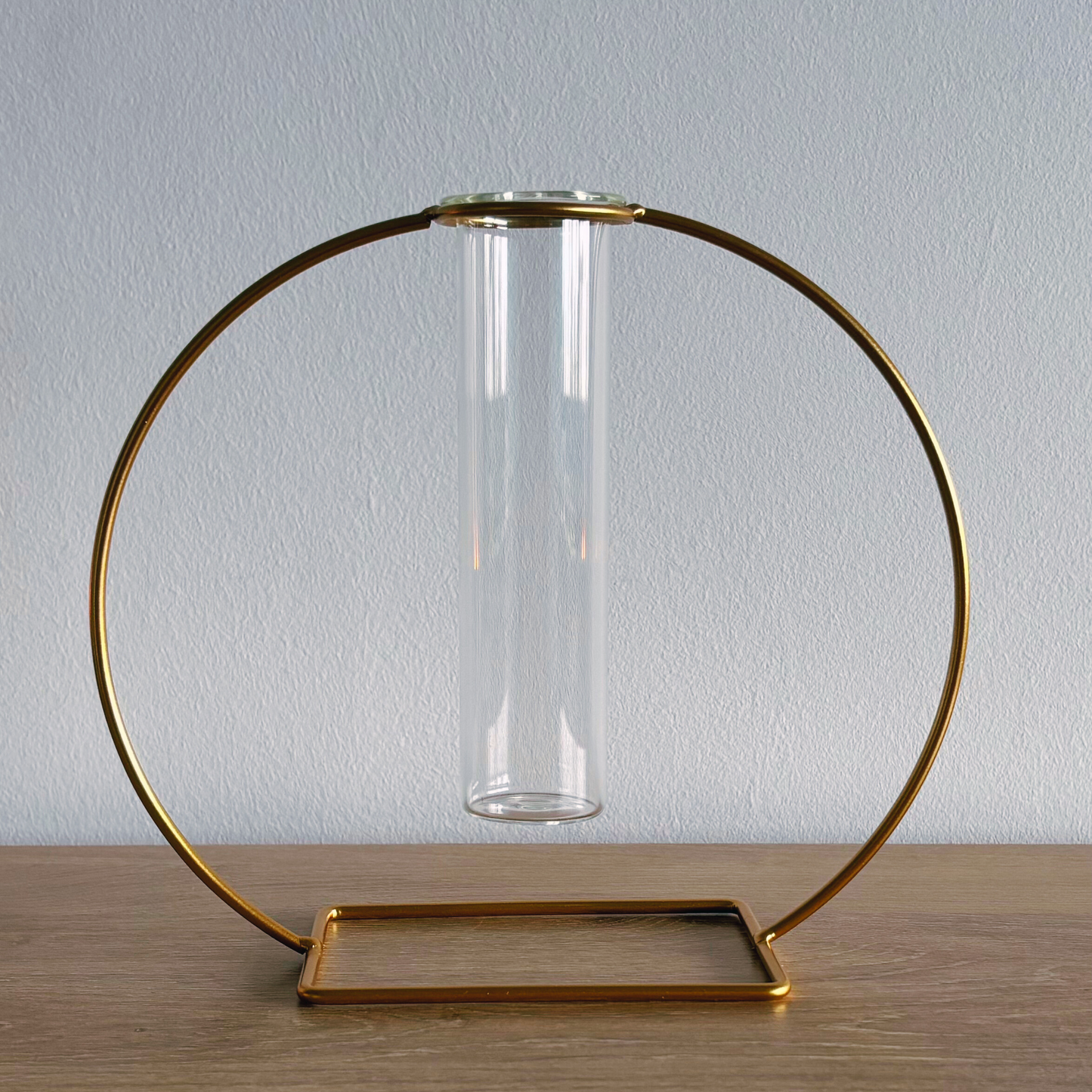 circle vase