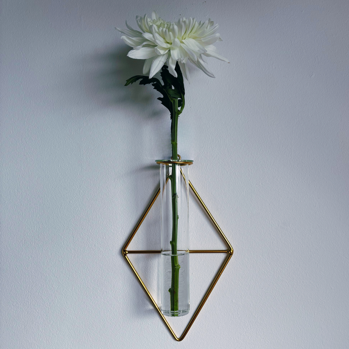 diamond wall vase with flower