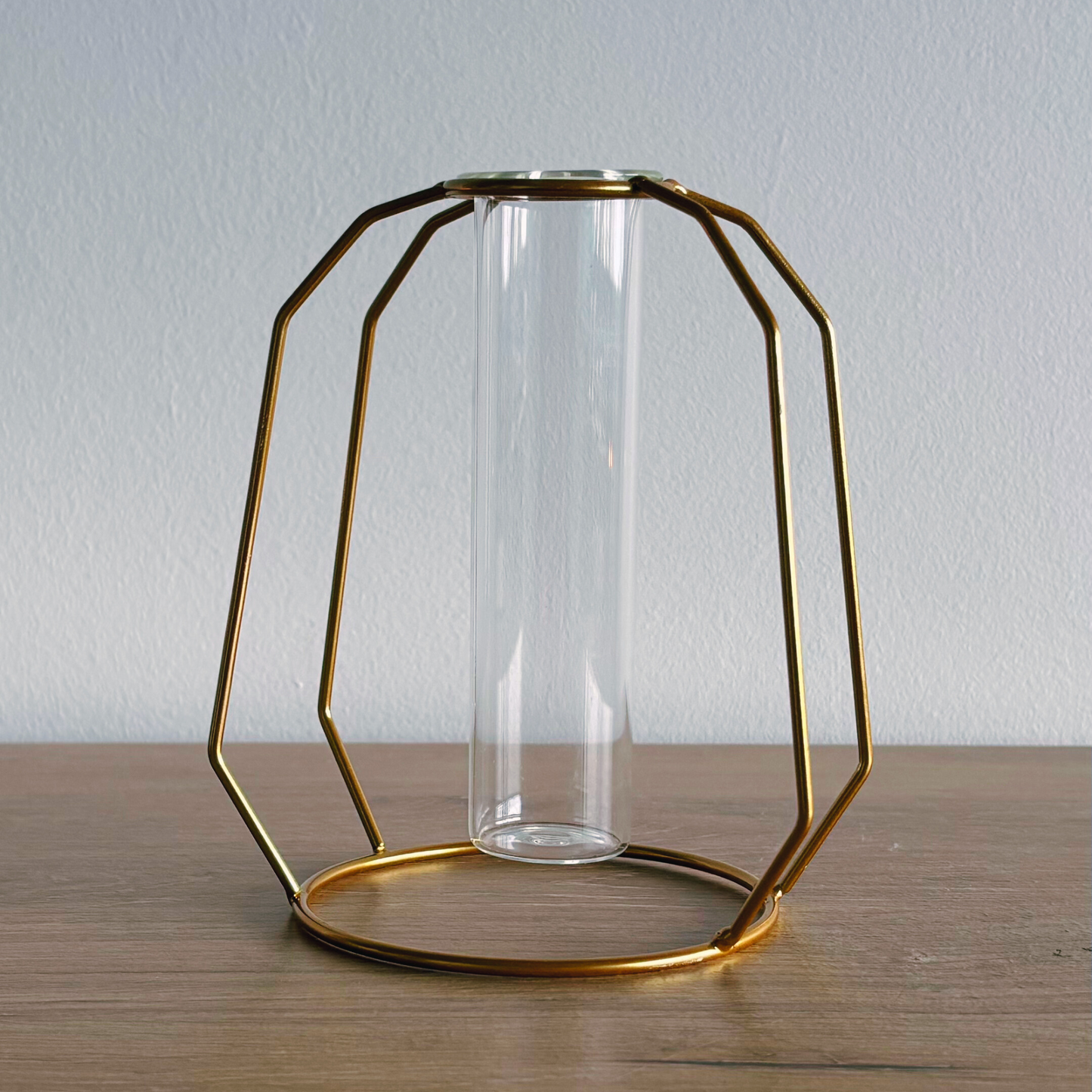 nordic vase empty